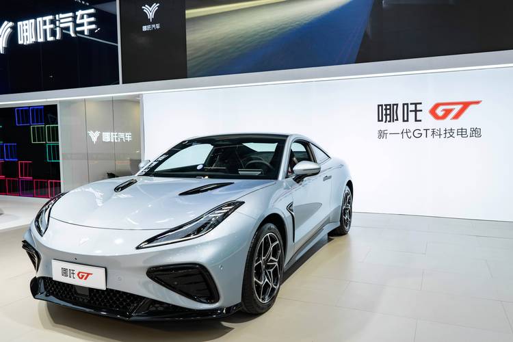 东莞莞城区兴赛明企业管理咨询哪吒汽车在智能汽车领域的表现，领途汽车在新能源汽车市场中的影响力